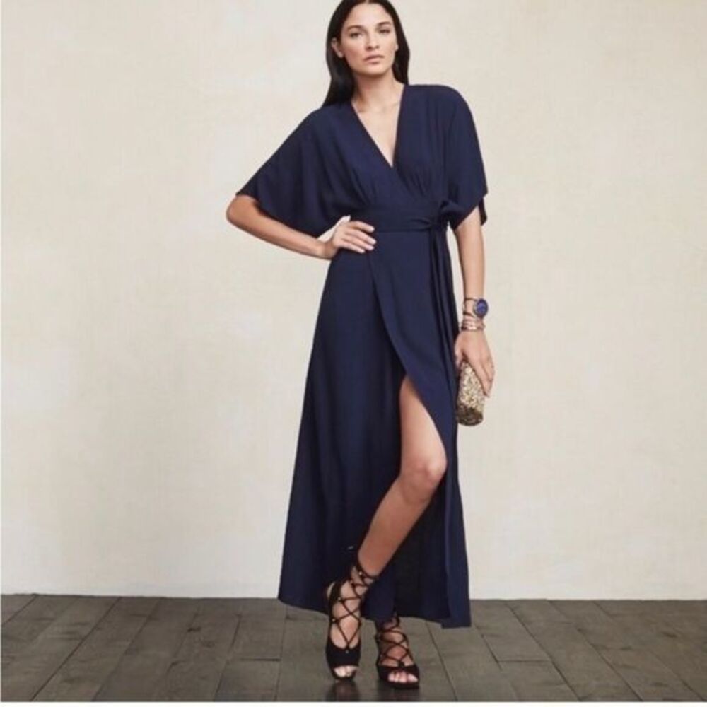 Reformation Elle wrap maxi Dress in floral yellow (navy pics for style) size 6